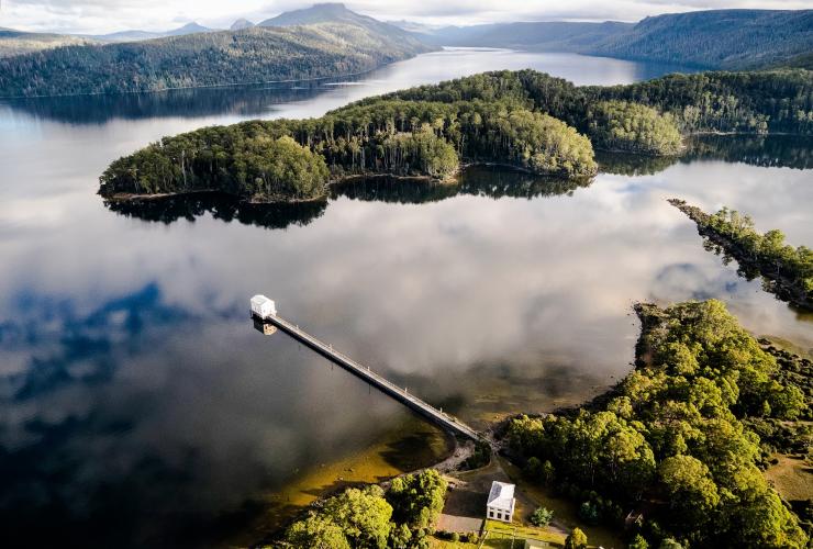 Pumphouse Point, Lake St Clair, Cradle Mountain-Lake St Clair National Park, Tasmanien © Stu Gibson, Tourism Tasmania Pumphouse Point, Lake St Clair, Cradle Mountain-Lake St Clair National Park, Tasmanien © Stu Gibson, Tourism Tasmania