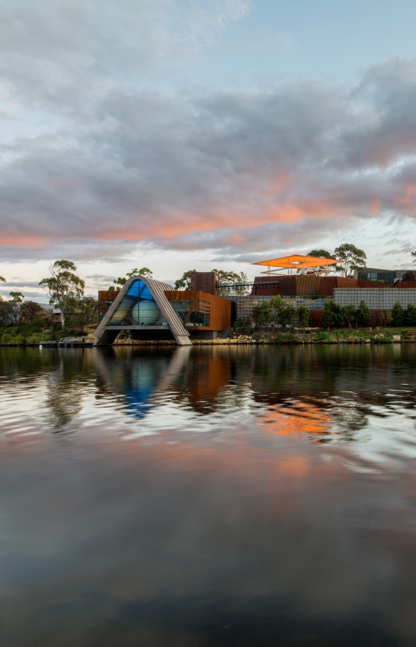 Mona (Museum für alte und neue Kunst), River Derwent, Hobart, Tasmanien © Museum of Old and New Art