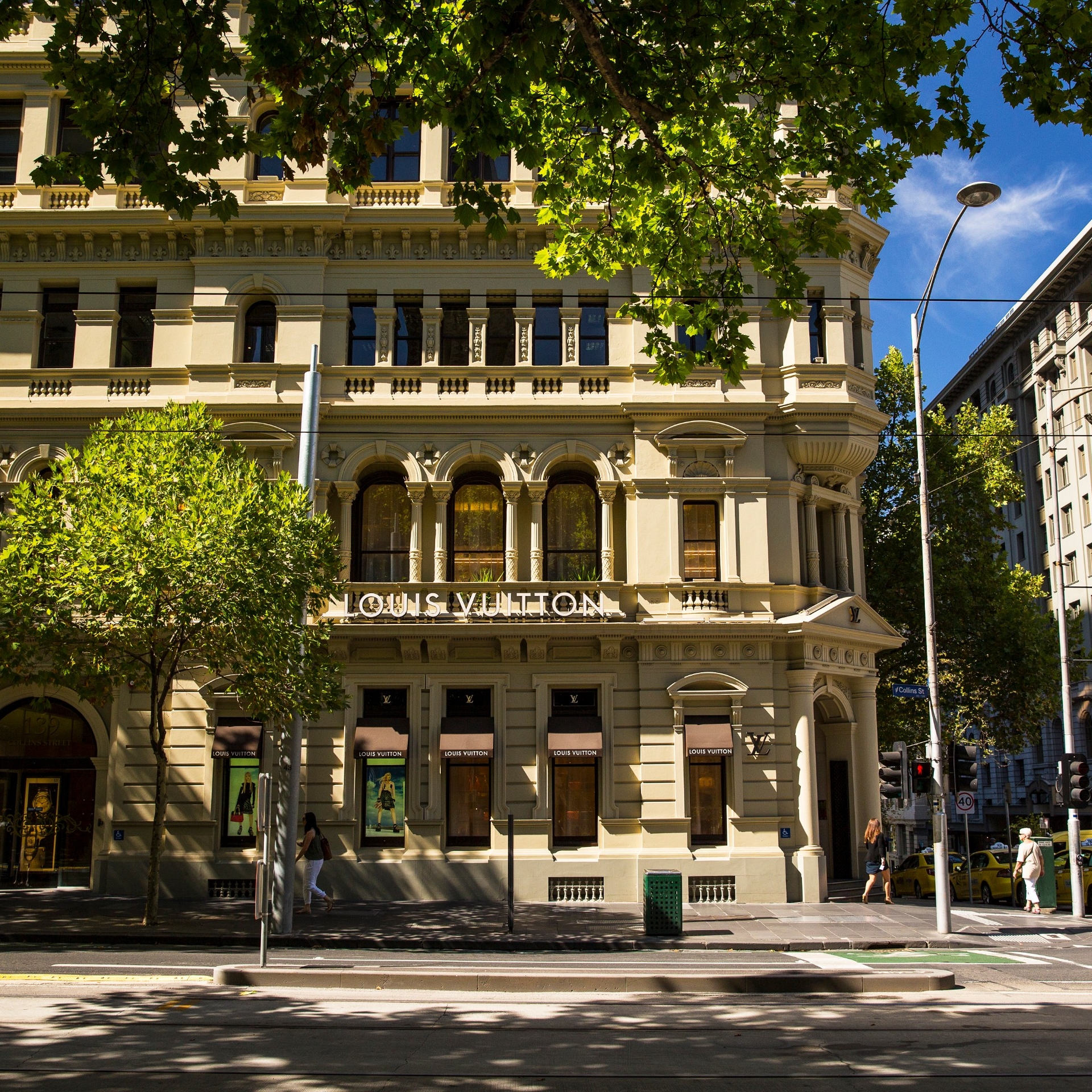 Louis Vuitton-Boutique in der Collins Street in Melbourne © Visit Victoria 