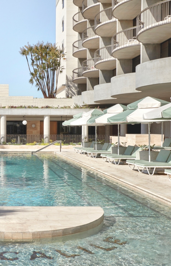 Pool and day beds at The Calile Hotel in Brisbane © Sean Fennessy