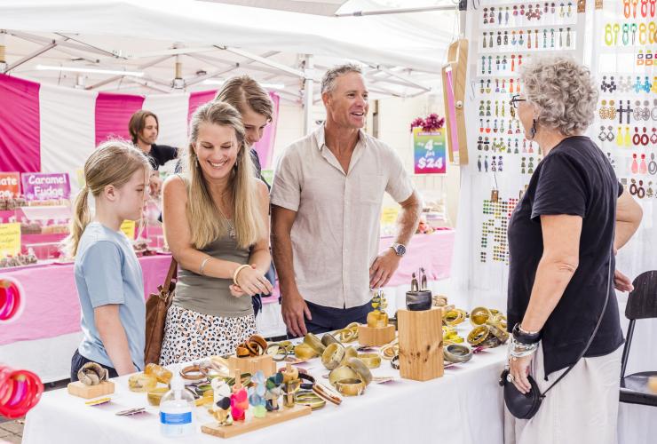 Family at Eumundi Markets in the Sunshine Coast, QLD © Tourism Australia