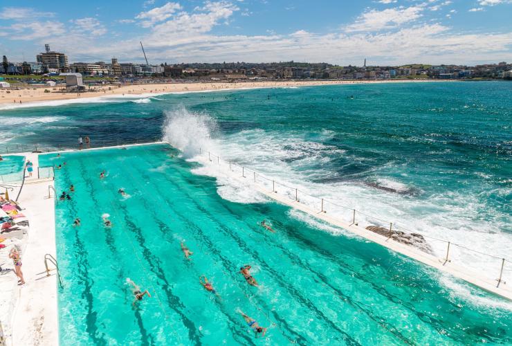 Bondi Icebergs Pool, Sydney, NSW © Destination NSW Bondi Icebergs Pool, Sydney, NSW © Destination NSW