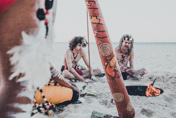 Quandamooka Dancers, North Stradbroke Island, Queensland © Tourism and Events Queensland