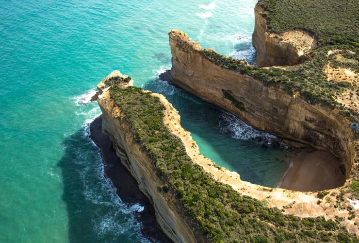 Twelve Apostles, Port Campbell National Park, VIC © Greg Snell Photography