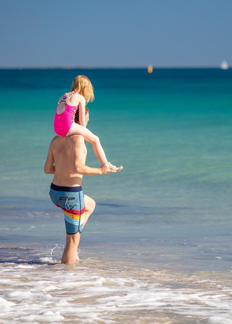 Leighton Beach, Fremantle, Western Australia © Tourism Australia