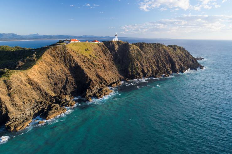 Cape Byron Lighthouse, Byron Bay, NSW © Destination NSW