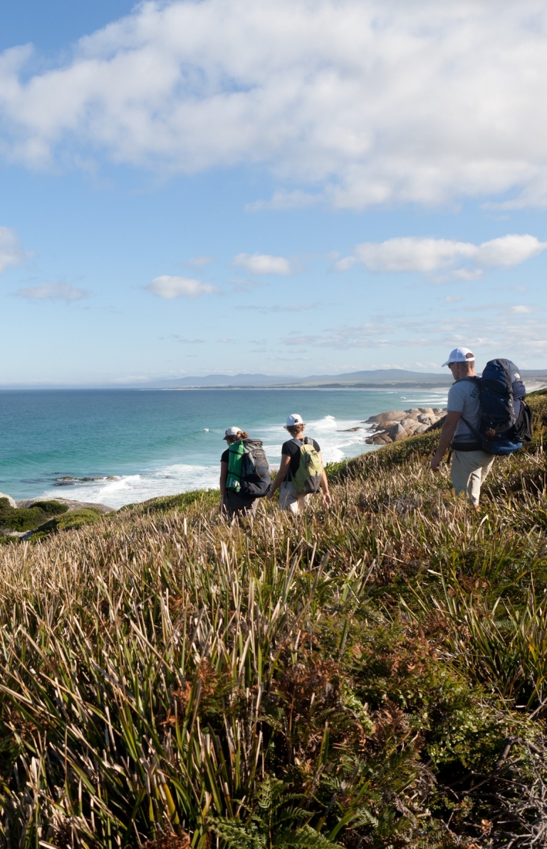 Bay of Fires, Tasmania © Tasmania Walking Company