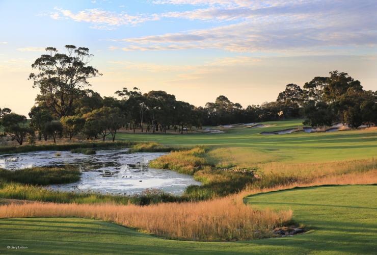 Peninsula Kingswood Country Golf Club, Melbourne, VIC © Gary Lisbon, Peninsula Kingswood Country Golf Club Peninsula Kingswood Country Golf Club, Melbourne, VIC © Gary Lisbon, Peninsula Kingswood Country Golf Club