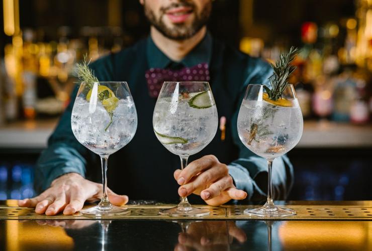 Gin cocktails served at the Observatory Bar at The Langham in Sydney © The Langham, Sydney /@paulpayasalad