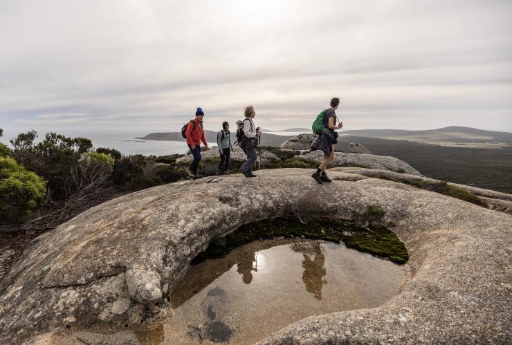 Tasmanian Expeditions, Flinders Island, Tasmania © Tourism Australia