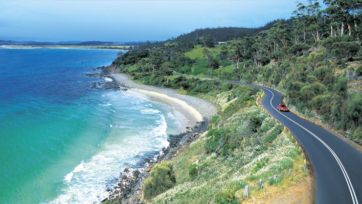 Swansea coastline, Swansea, TAS © Rob Burnett, Tourism Tasmania