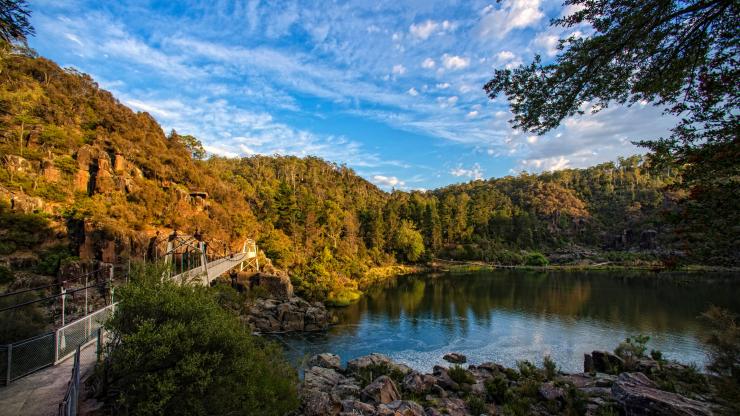 Cataract Gorge, Launceston, TAS © Tourism Tasmania