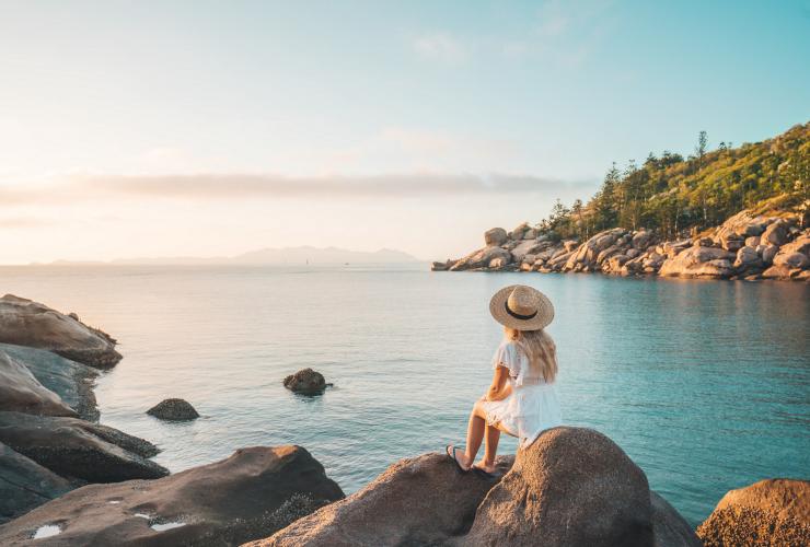 Alma Bay sunrise, Magnetic Island, Townsville, QLD © Tourism and Events Queensland