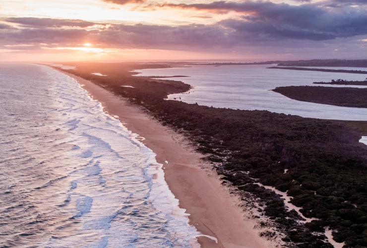 Gippsland Lakes, Gippsland, VIC © Visit Victoria Gippsland Lakes, Gippsland, VIC © Visit Victoria