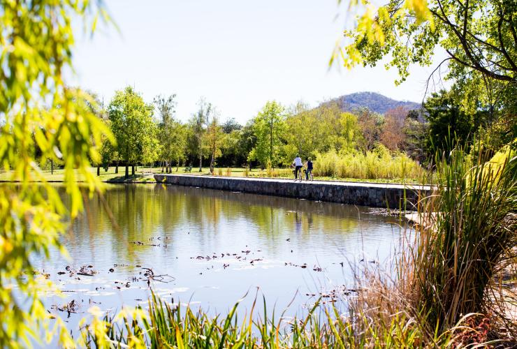 Commonwealth Park, NewActon, Canberra, ACT © Visit Canberra