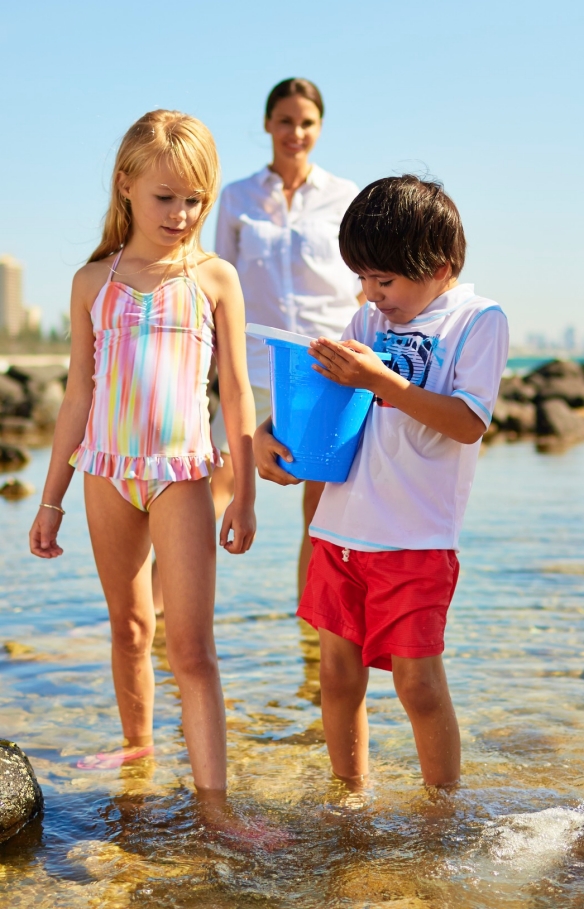 Rock Pools at Burleigh Heads, Gold Coast, QLD © Tourism Australia