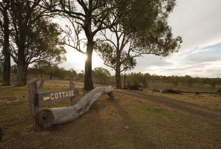 Bunyip Springs, Maidenwell, QLD © Tourism and Events Queensland