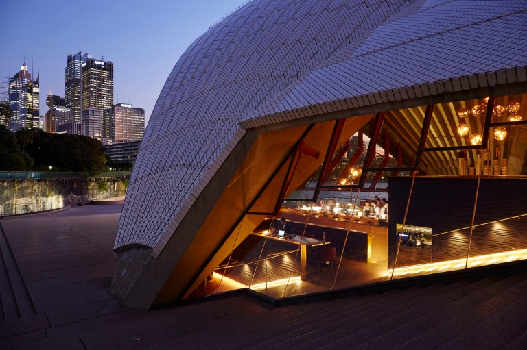 Bennelong, Sydney, NSW © Brett Stevens, Bennelong