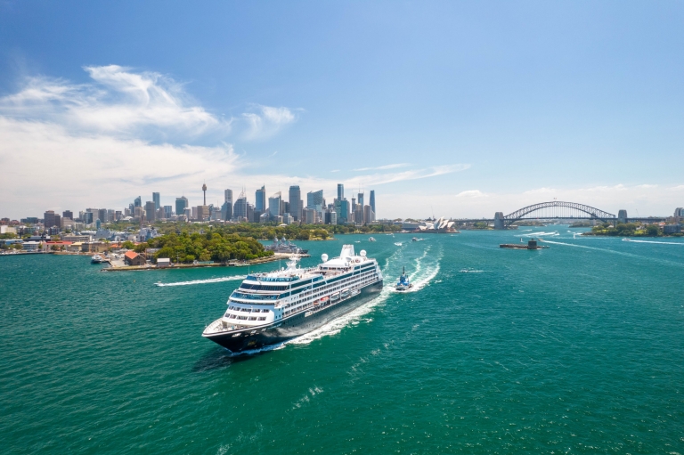 Azamara, Sydney Harbour, New South Wales © Tim Faircloth