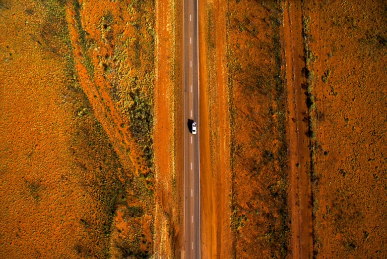 Stuart Highway, Alice Springs Region, NT © Sam Earp, Tourism NT