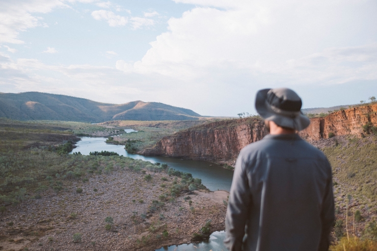 Man looking out over El Questro Wilderness Park in the Kimberley © Tourism Western Australia