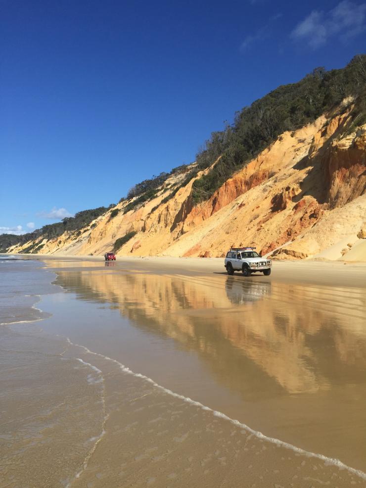 Great Beach Drive, Rainbow Beach, Great Sandy National Park, QLD © Glen Davis Great Beach Drive, Rainbow Beach, Great Sandy National Park, QLD © Glen Davis