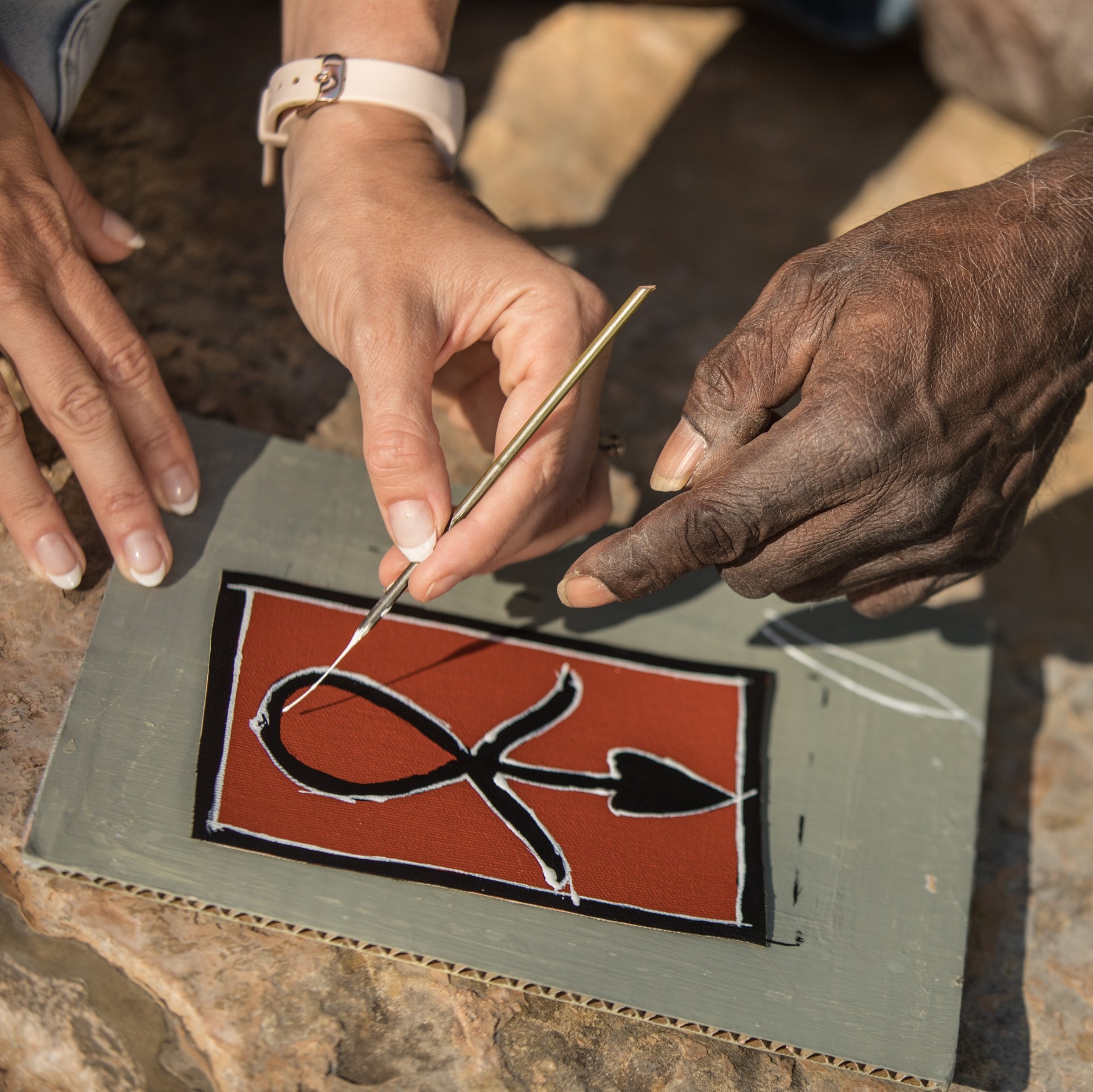 Top Didj Cultural Experience and Art Gallery, Katherine, NT © Tourism Australia