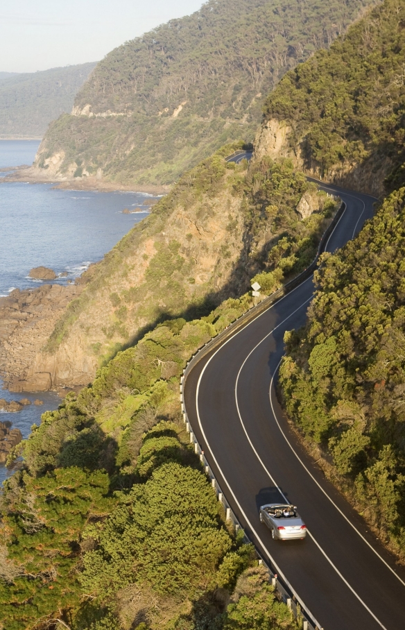 Great Ocean Road, VIC © Visit Victoria