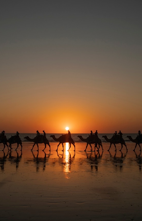 Cable Beach, Broome, Western Australia © Tourism Australia