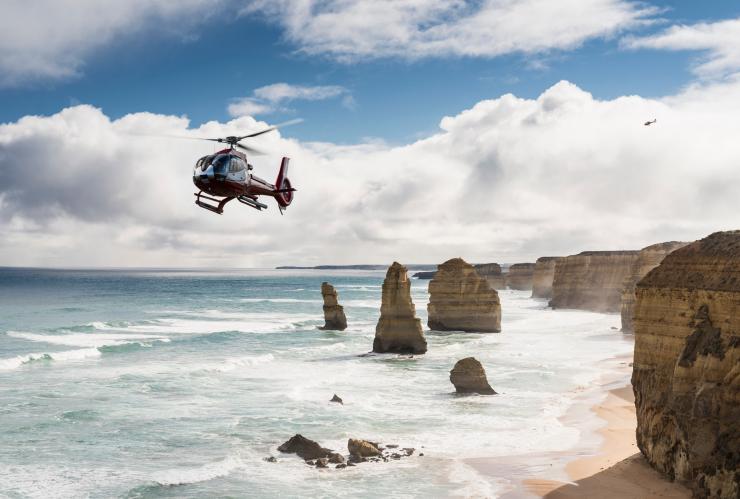 12 Apostles, Great Ocean Road, VIC © Visit Victoria