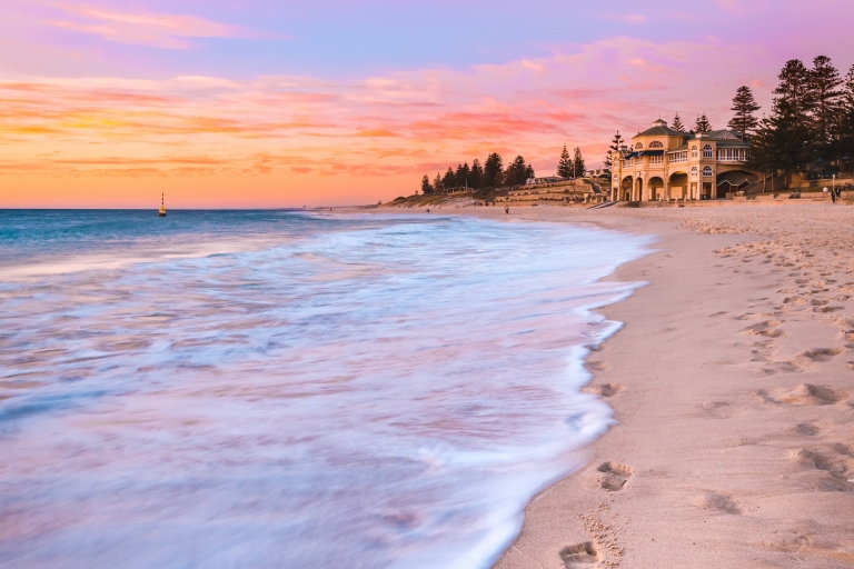 Pink sunset over Cottesloe Beach, Perth, Western Australia © Tourism Western Australia 