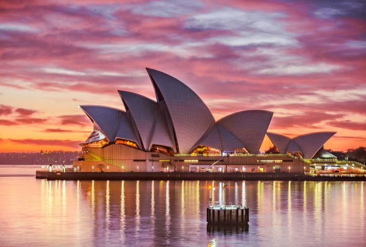 Sydney Opera House at sunset, Sydney, New South Whales © Keith Zhu/Unsplash Sydney Opera House at sunset, Sydney, New South Whales © Keith Zhu/Unsplash