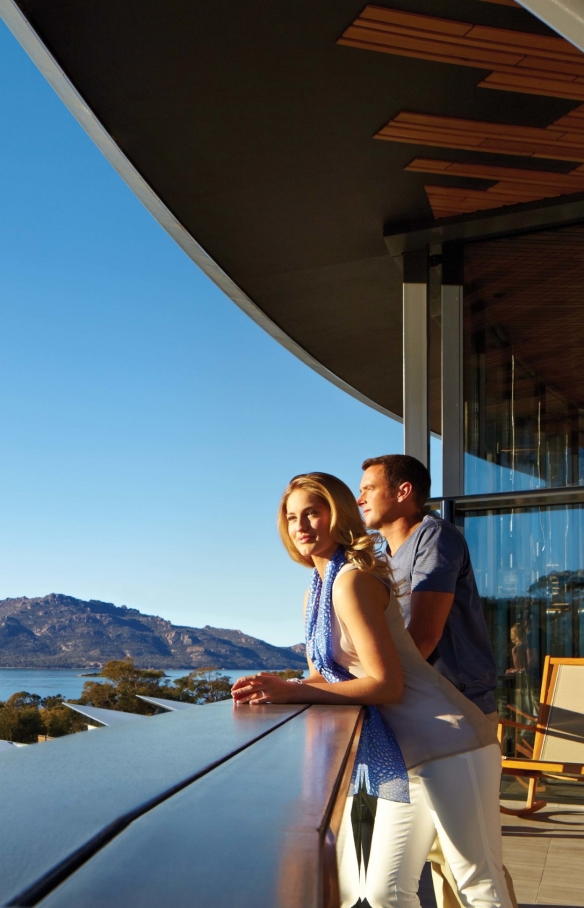  Couple admiring the view over Freycinet National Park from Saffire Freycinet © Saffire Freycinet