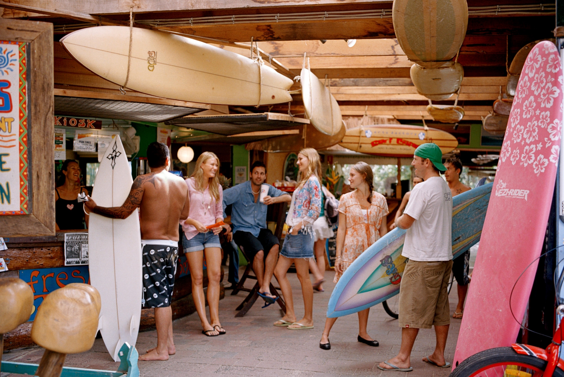 Arts Factory Backpackers Lodge, Byron Bay, NSW © Tourism Australia