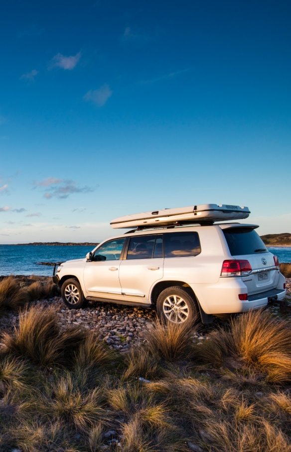 Self-drive, Marrawah, TAS © Tourism Tasmania