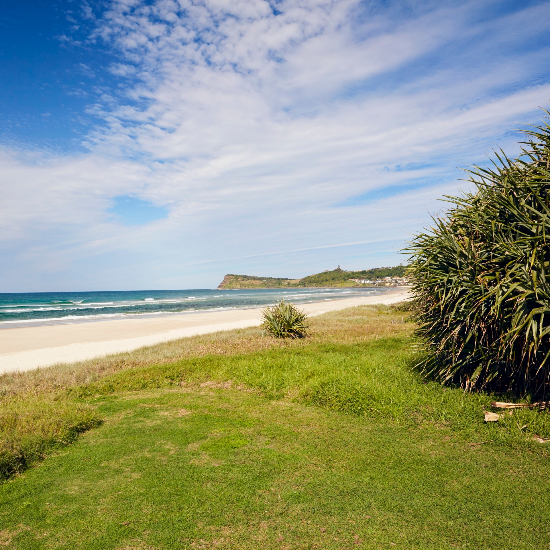 Seven Mile Beach, Lennox Head, NSW © Tourism Australia