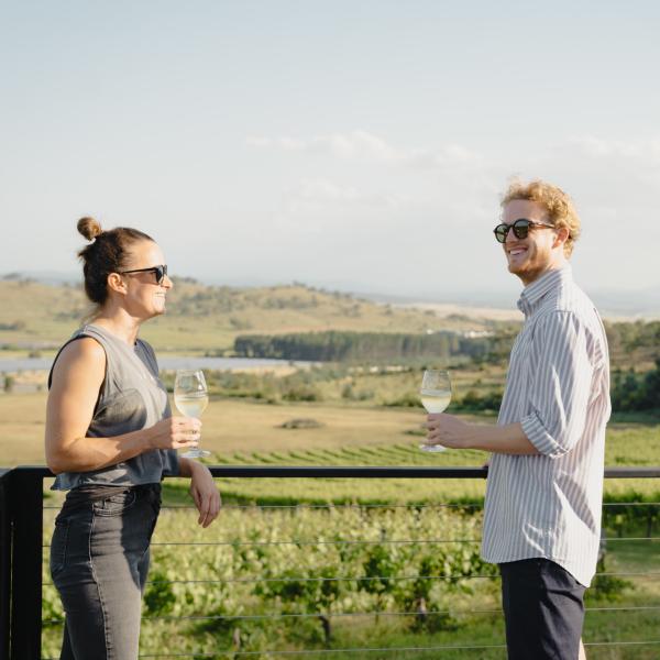 The Naked Cubby Co, Mount Majura Vineyard, Territoire de la Capitale Australienne © Tourism Australia