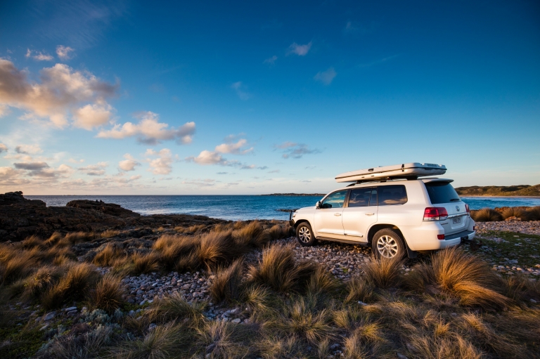 En voiture, Marrawah, Tasmanie © Tourism Tasmania