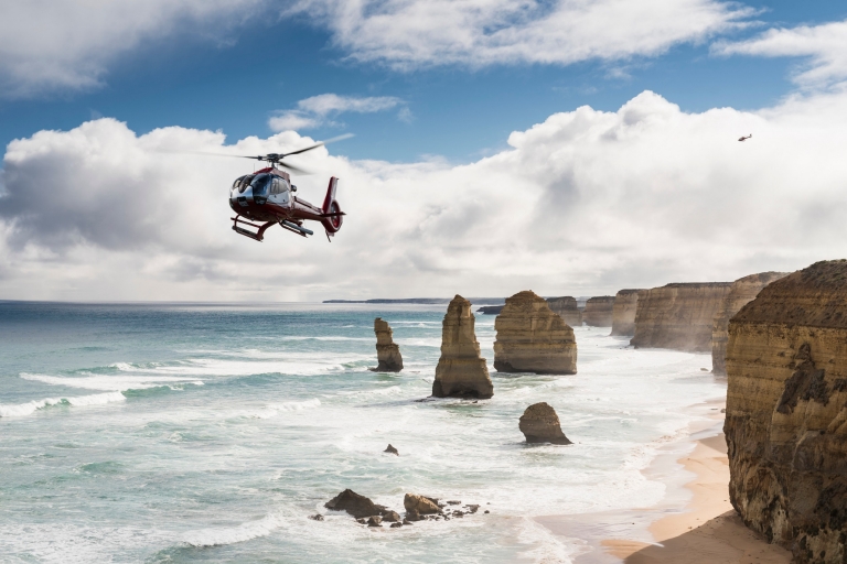 Twelve Apostles, Great Ocean Road, Victoria © Visit Victoria