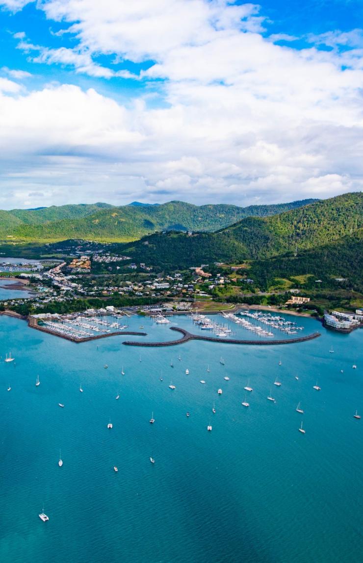 Airlie Beach, QLD © Tourism Whitsundays Airlie Beach, QLD © Tourism Whitsundays