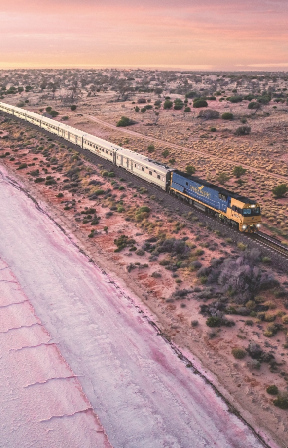 Indian Pacific, Lake Hart, SA © Andrew Gregory