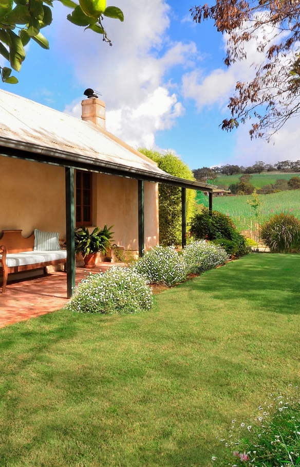 Seppeltsfield Vineyard Cottage, Barossa Valley, SA © Seppeltsfield Vineyard Cottage