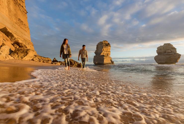 Twelve Apostles, Great Ocean Road, Victoria © Visit Victoria