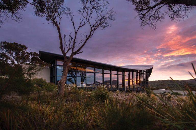 Foto tampak luar Saffire Freycinet, Coles Bay, TAS © Saffire Foto tampak luar Saffire Freycinet, Coles Bay, TAS © Saffire