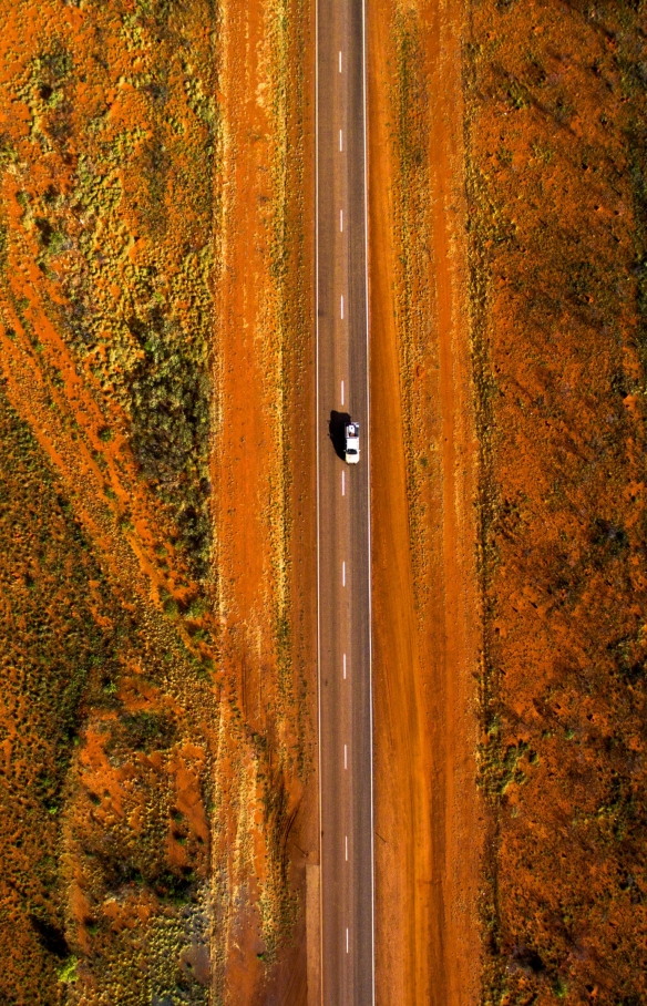 Stuart Highway, regione di Alice Springs, Northern Territory © Sam Earp, Tourism NT