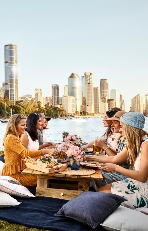 Picnic a Kangaroo Point, Brisbane, Queensland © Brisbane Marketing