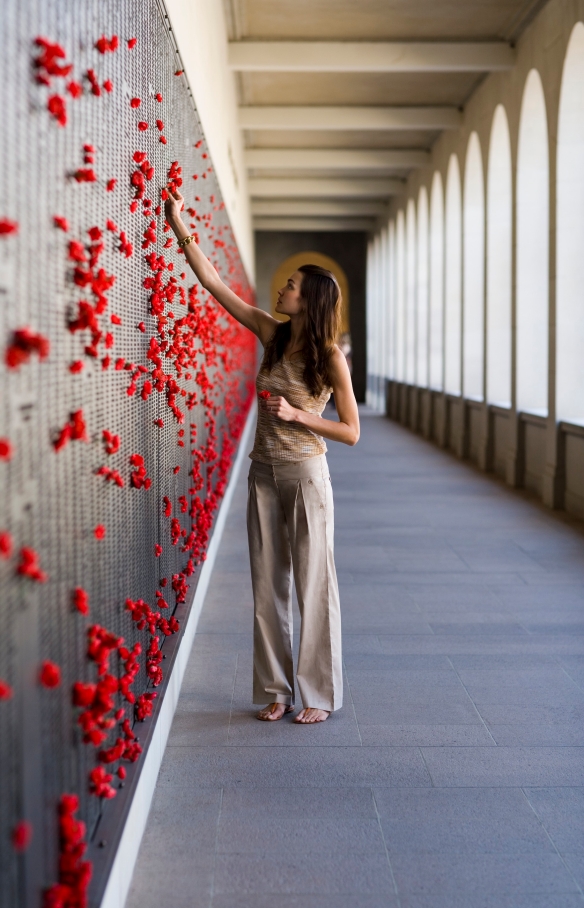 Donna all'Australian War Memorial a Canberra © Tourism Australia