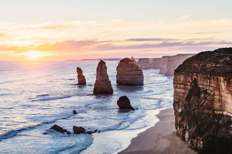 12 Apostoli, Great Ocean Road, Victoria © Great Ocean Road Tourism / Belinda Van Zanen