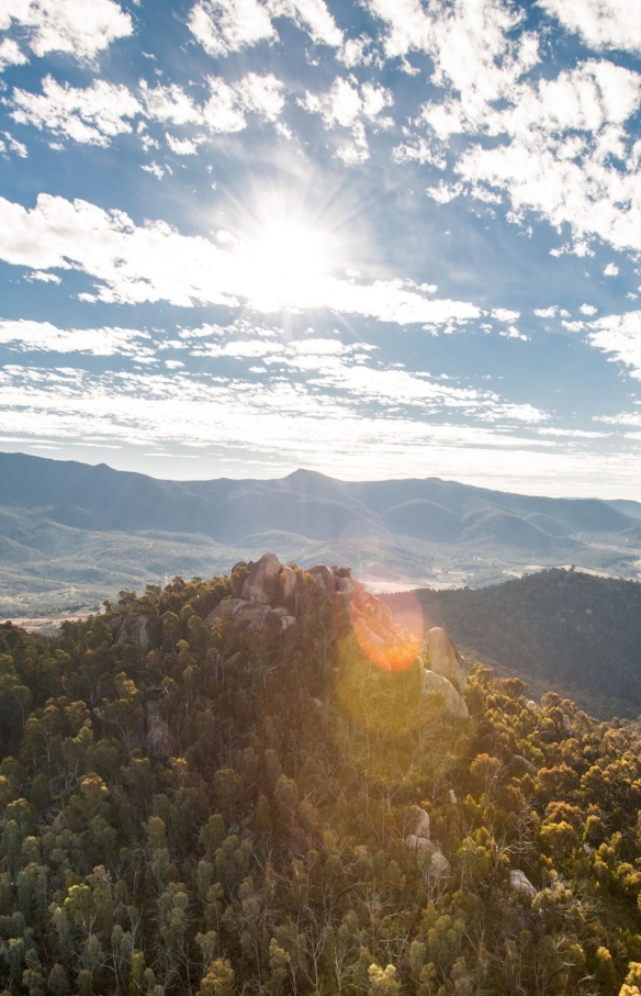 オーストラリア首都特別地域、ティドビンビラ、ジブラルタル・ピーク © VisitCanberra