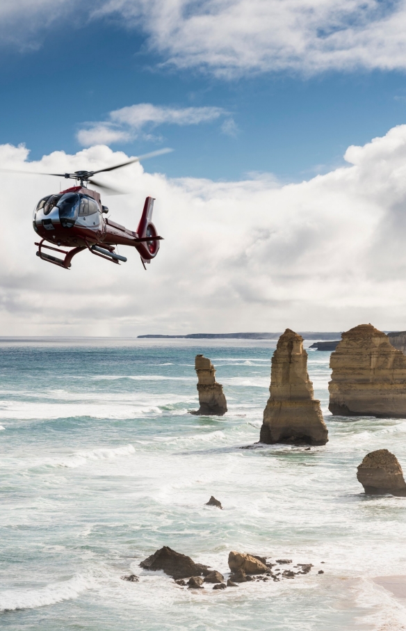 12 Apostles, Great Ocean Road, Victoria © Visit Victoria